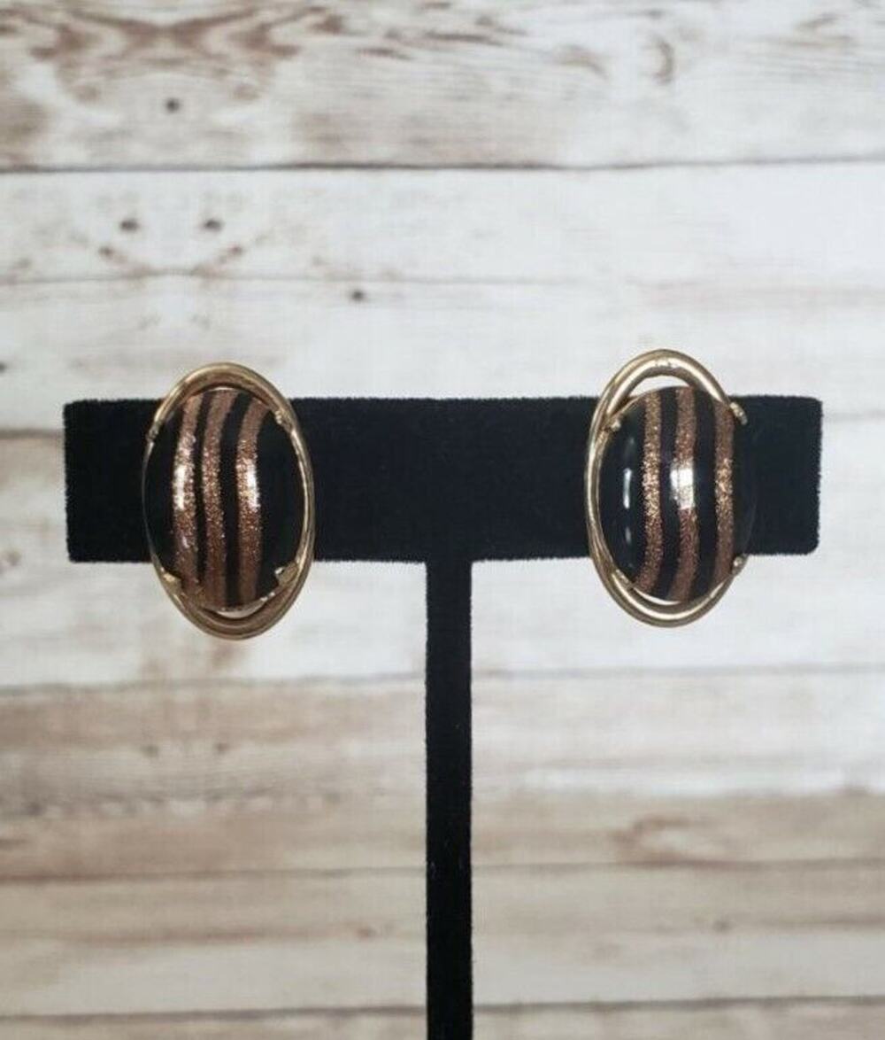 Vintage Screw On Earrings - Black with Glitter Lines